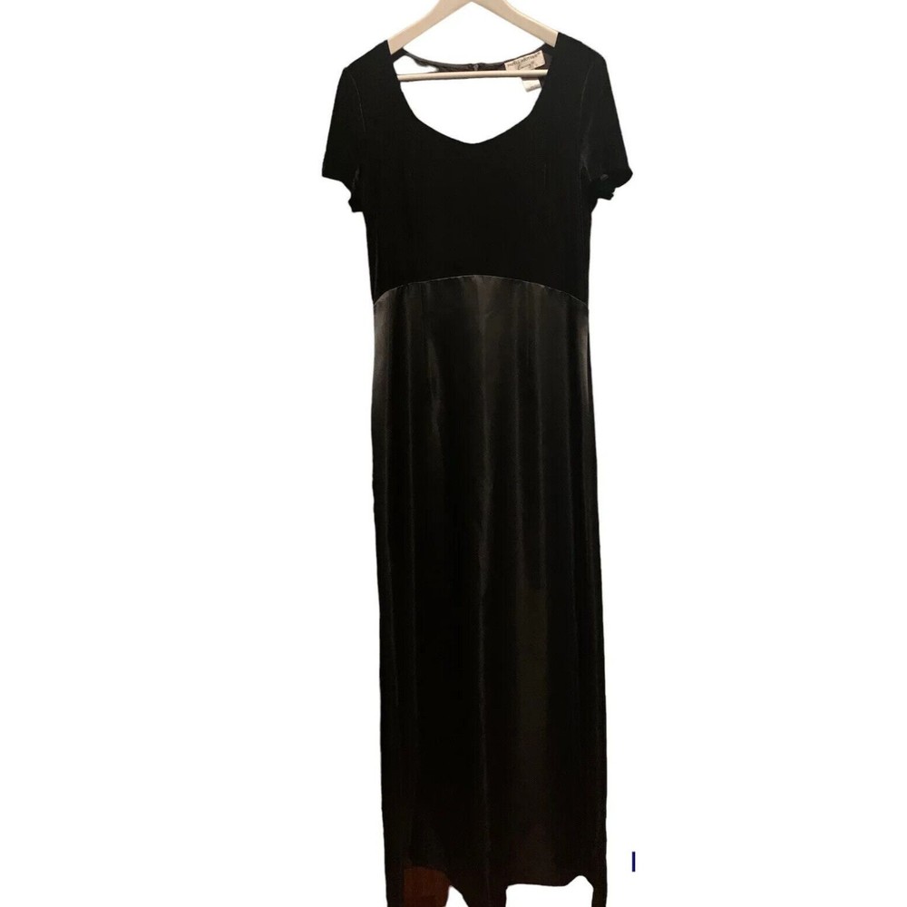 PAPELL BOUTIQUE Black Velvet Long Evening Dress 12 Long Sleeve Vintage Glamor‎